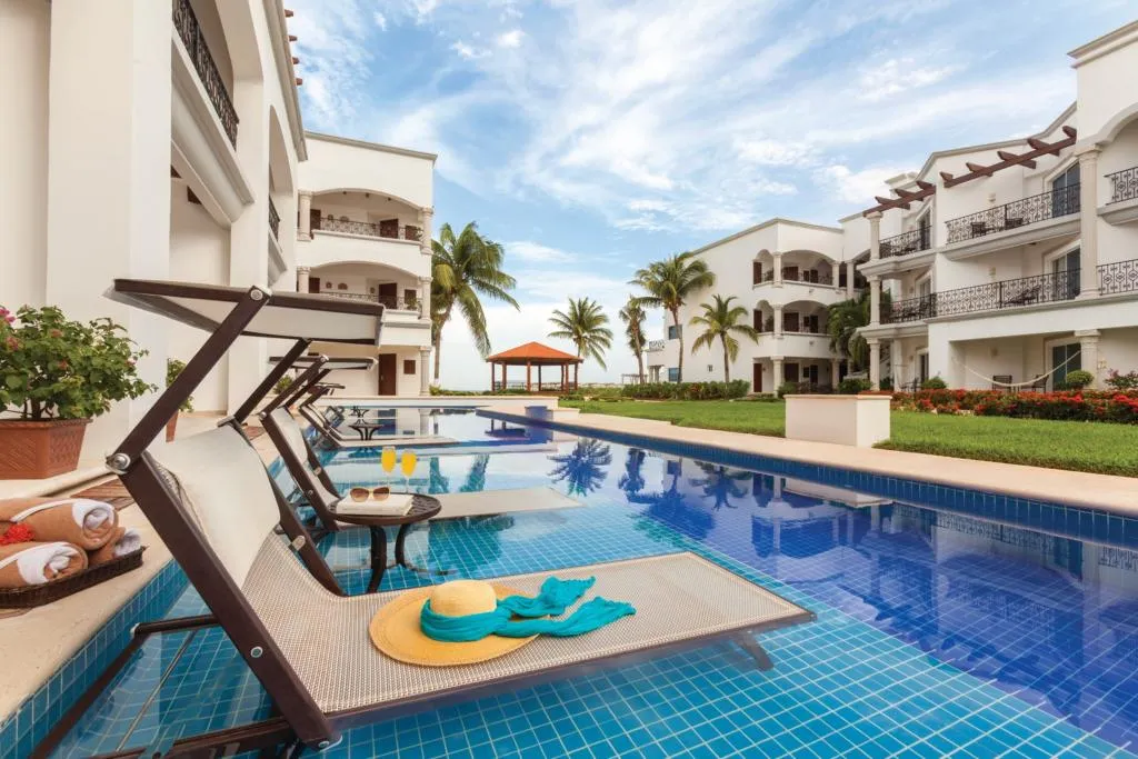 JUNIOR SUITE KING SIZE BED Room, Hyatt Vivid Playa Del Carmen - Adults Only, Playa Del Carmen