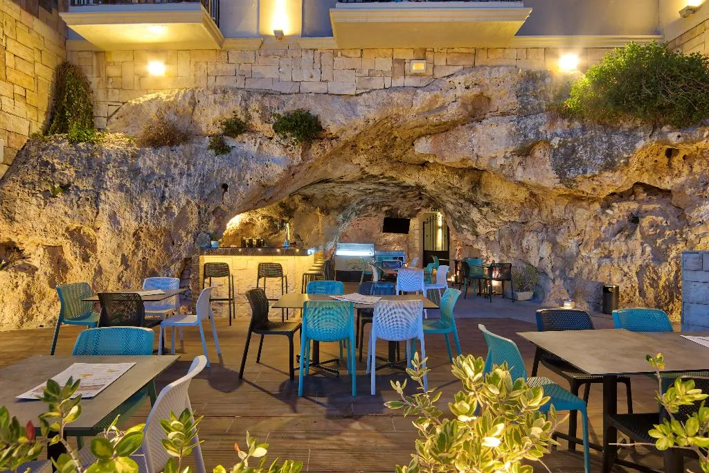 Bar, Pergola Hotel & Spa, Malta