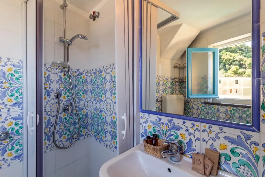 DOUBLE STANDARD Room, Villarena Relais, Naples