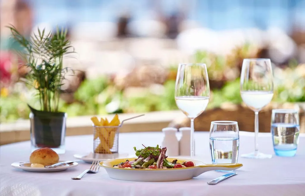Restaurant, The Cliff Bay Resort, Madeira