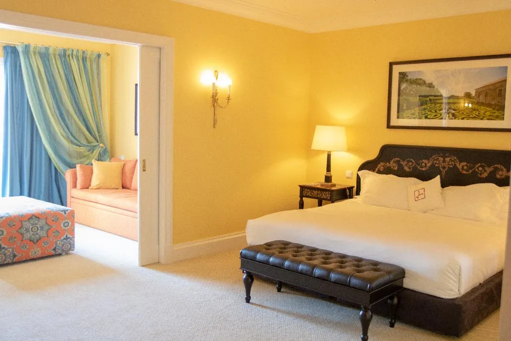 SUITE DELUXE Room, The Yeatman, Porto