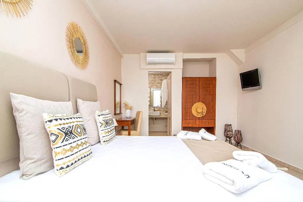 DOUBLE SUPERIOR Room, Malia Despina Apartments, Crete