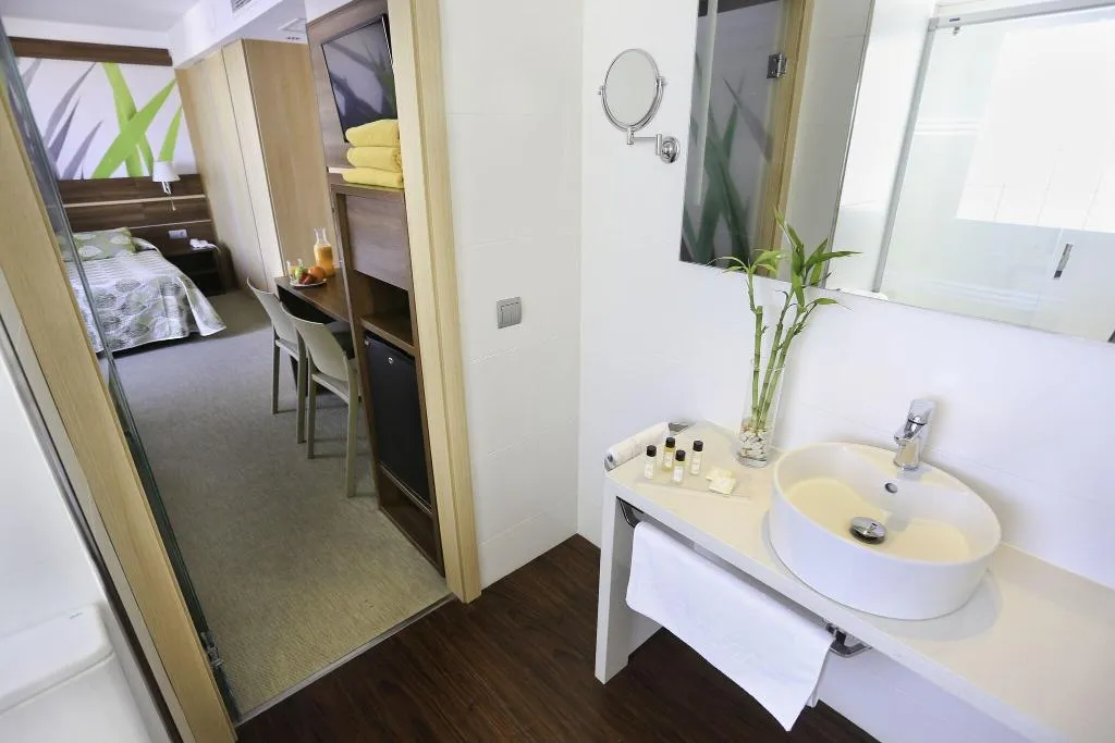 DOUBLE PREMIUM SUPERIOR Room, Volga, Costa Brava
