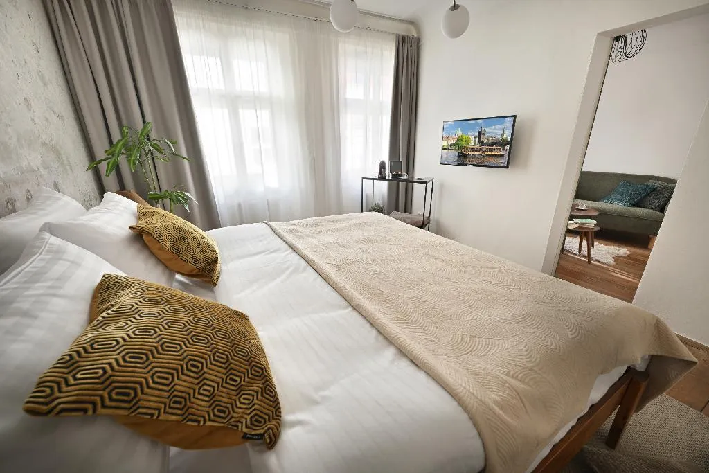 DOUBLE KING BED ONE BEDROOM  Room, U Šuterů Boutique Hotel, Prague