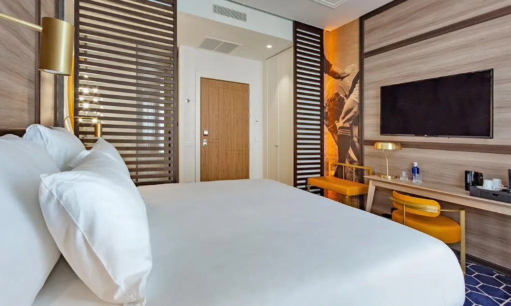 DOUBLE SUPERIOR Room, Pestana CR7 Gran Via, Madrid