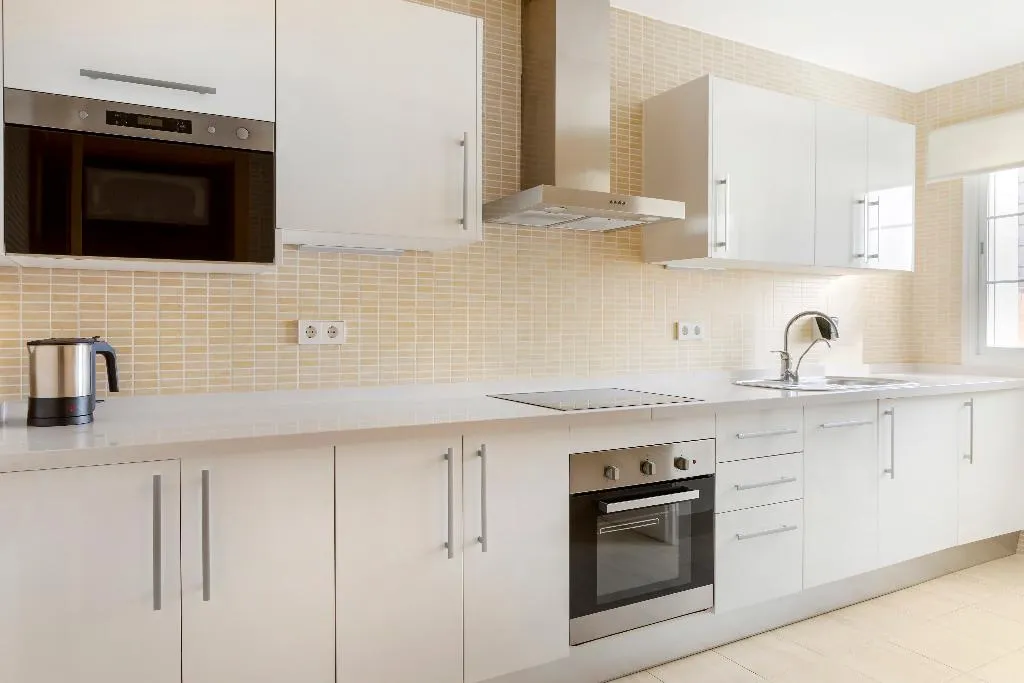 APARTMENT CAPACITY 6 TWO BEDROOMS Room, Royal Oasis Club at Pueblo Quinta, Costa Del Sol