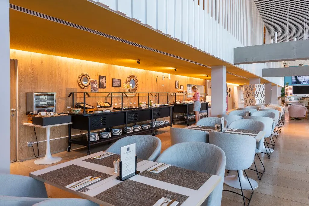 Restaurant, Leonardo Boutique Hotel Port Portals - Adults only, Majorca