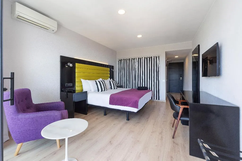 Double or Twin WITH TERRACE Room, Hotel Eetu Affiliated by Melia, Costa Brava