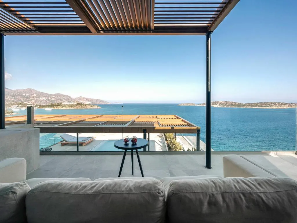 SUITE WITH PRIVATE POOL Room, NIKO Seaside Resort Crete MGallery, Crete