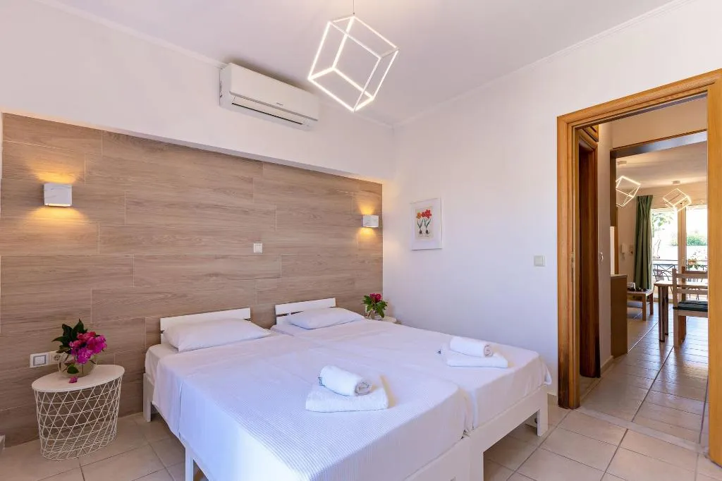 Room, Castello Apartments, Crete