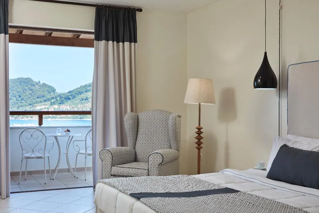 SUITE SEA VIEW Room, Skiathos  Living by GHH, Skiathos