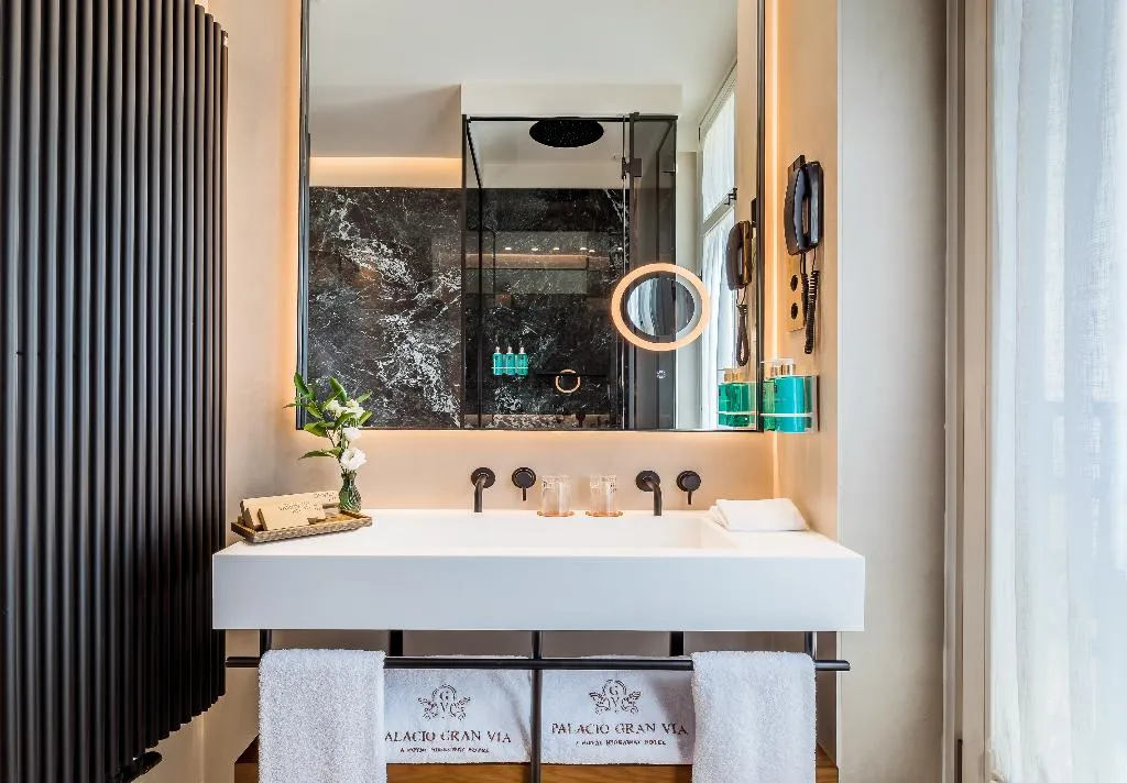Room, Palacio Gran Via, A Royal Hideaway Hotel, Andalucia