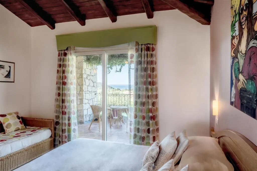 DOUBLE COMFORT SEA VIEW Room, Cruccuris Resort, Cagliari