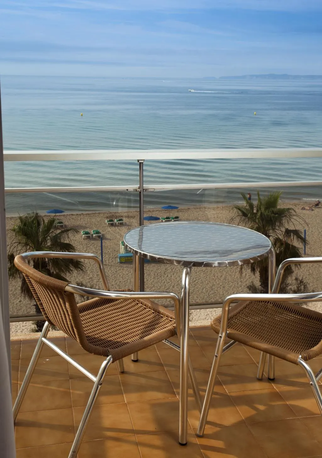DOUBLE POOL VIEW Room, Hotel Monterrey Roses by Pierre & Vacances, Costa Brava