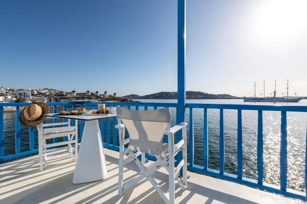 Terrace, Bluetopia Suites, Mykonos
