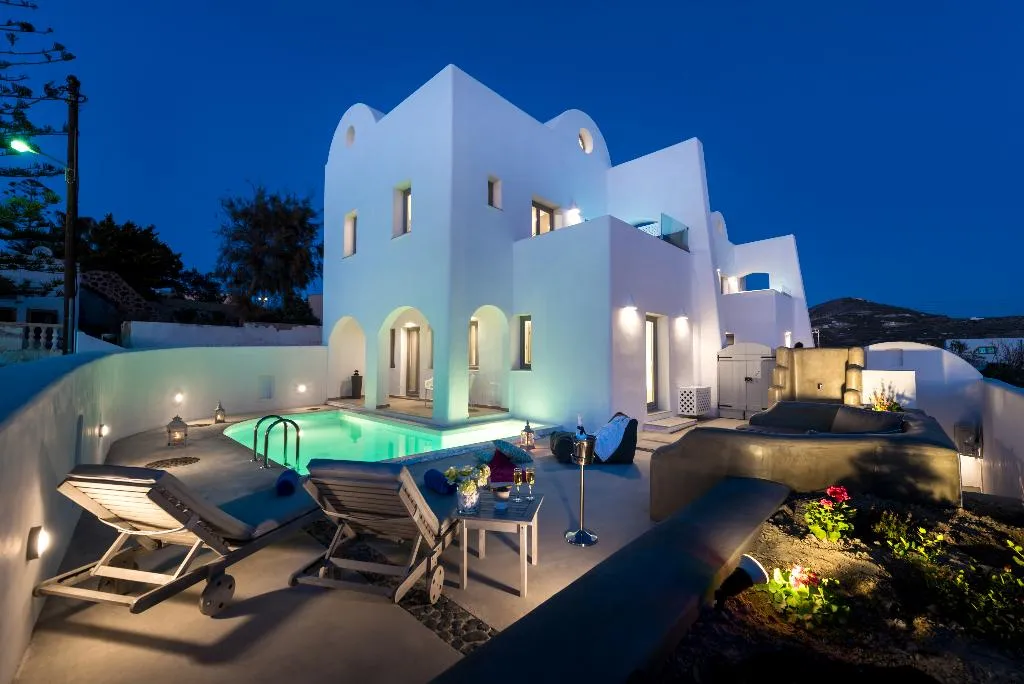SUITE WITH PRIVATE POOL Room, White Harmony Suites, Santorini