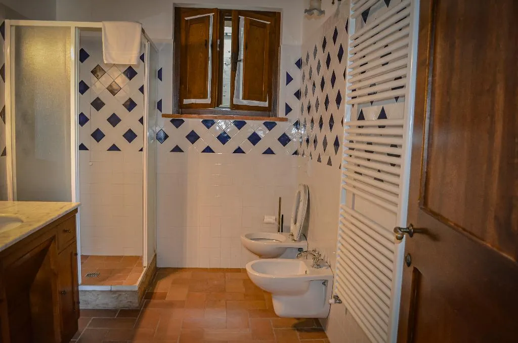 APARTMENT CAPACITY 5 TWO BEDROOMS Room, PanElios Borgo Vacanze, Perugia
