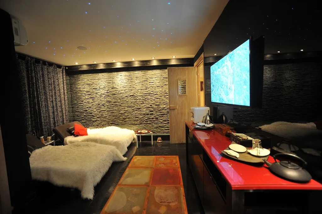 Sports and Entertainment, Casablanca Suites & Spa, Casablanca