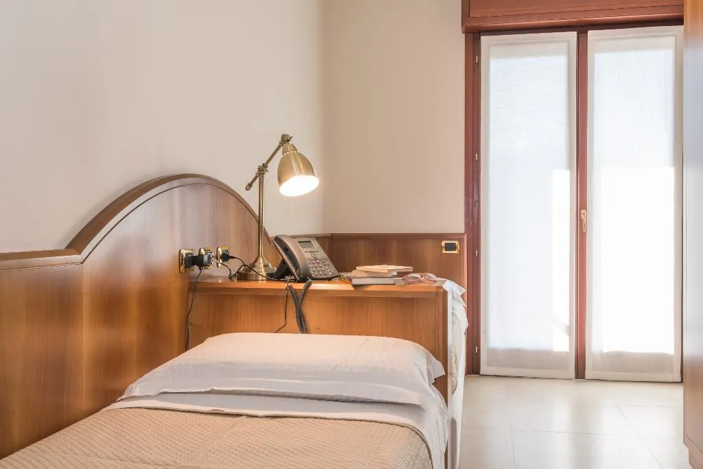 SINGLE STANDARD Room, Albergo Villa Priula, Milan