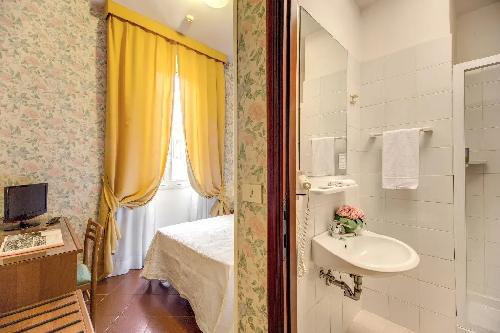 SINGLE SUPERIOR Room, Corona, Rome