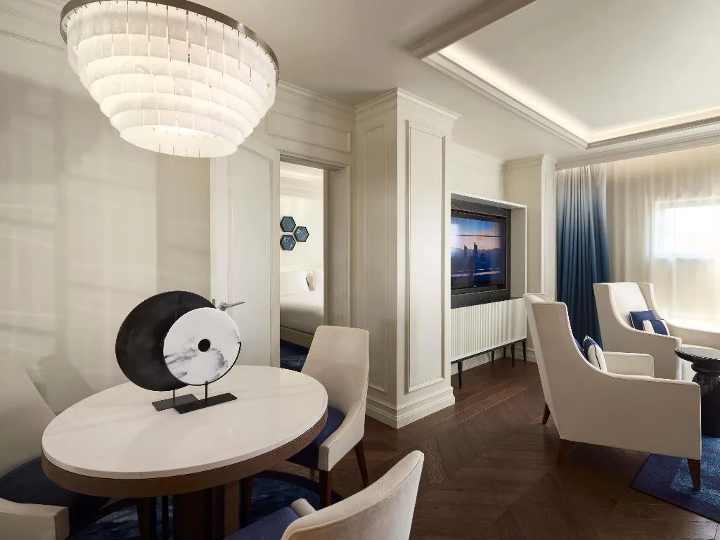 SUITE CITY VIEW Room, Sofitel Barcelona Skipper, Barcelona