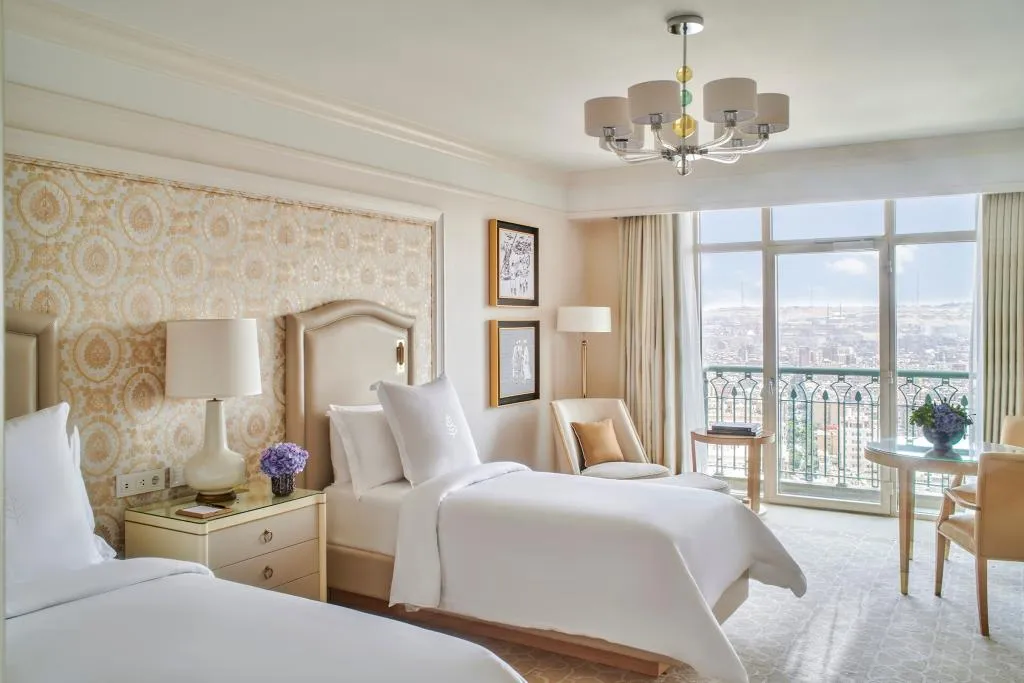 TWIN PREMIUM SUPERIOR Room, Four Seasons Hotel Cairo at Nile Plaza, Cairo