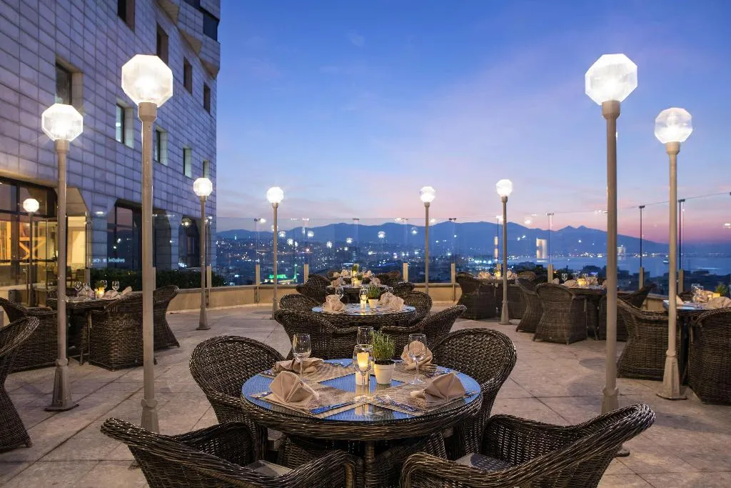 Restaurant, Hilton Izmir, Izmir