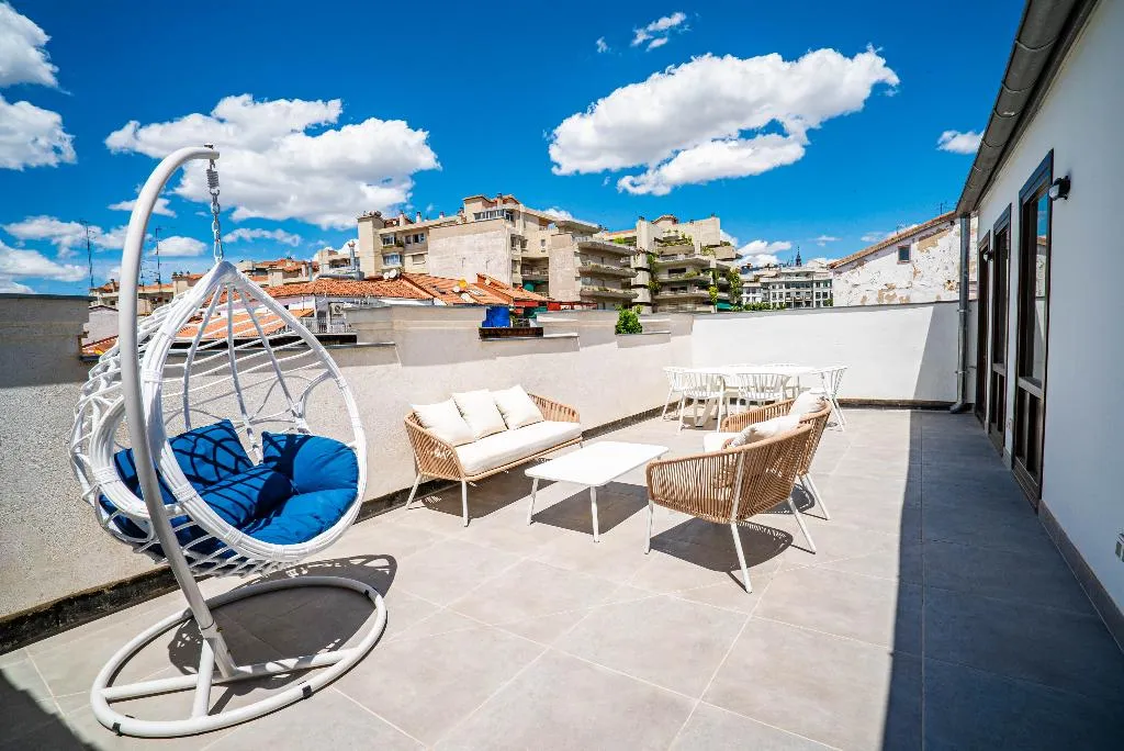 APARTMENT TWO BEDROOMS WITH TERRACE Room, Smartr Madrid Gran Vía Apartments, Madrid