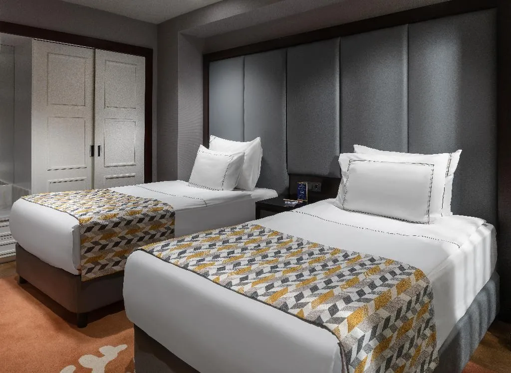 FAMILY ROOM CLASSIC Room, Kaya Palazzo Golf Resort, Antalya