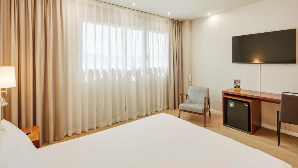 DOUBLE SINGLE USE SUPERIOR Room, Sercotel Ciutat de Montcada, Barcelona