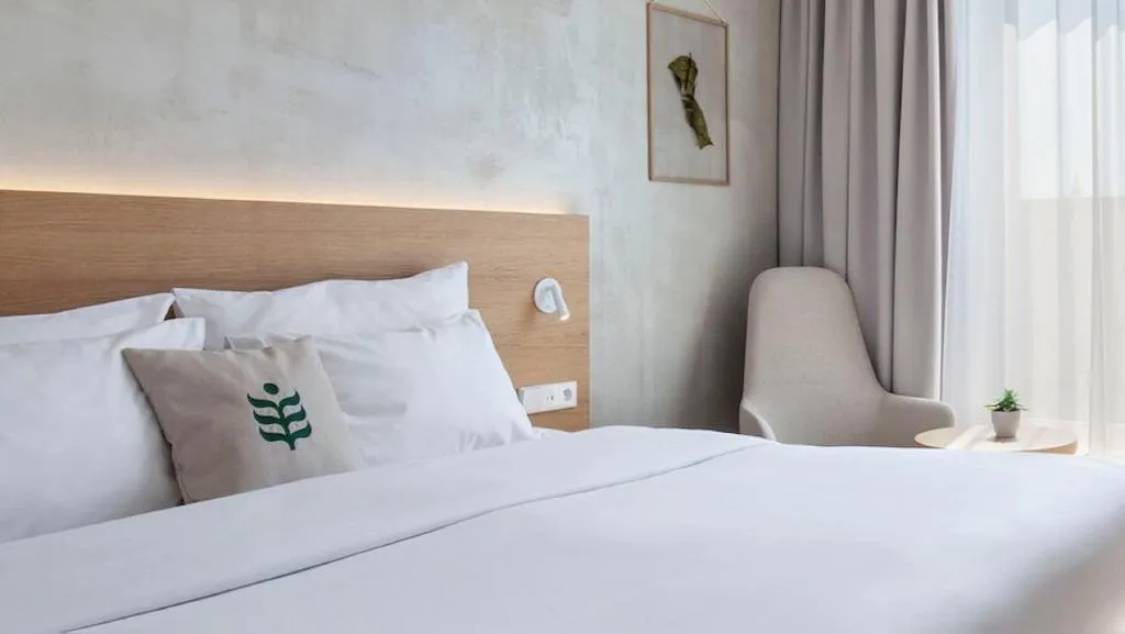 DOUBLE EXECUTIVE KING BED Room, Botanique Hotel Prague, Prague
