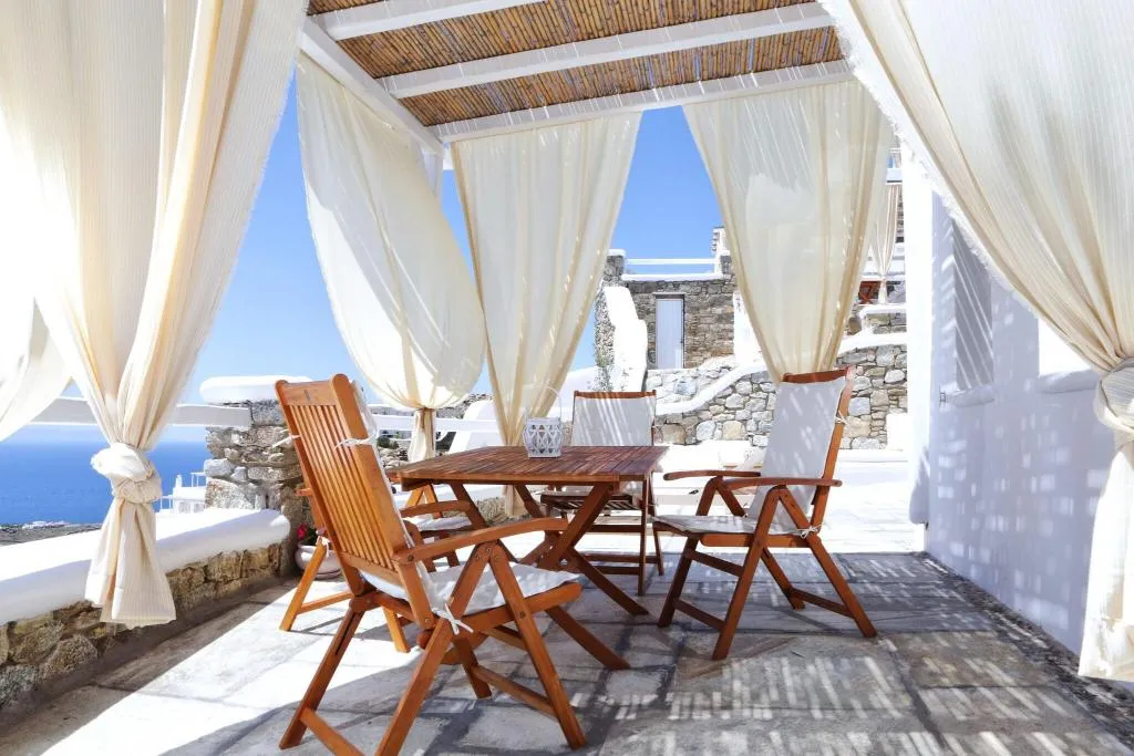 Terrace, La Maison Blanche, Mykonos