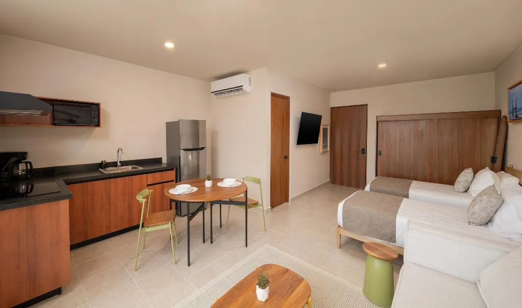 STUDIO TWO BEDS Room, Everglades Suites, Cancun Area