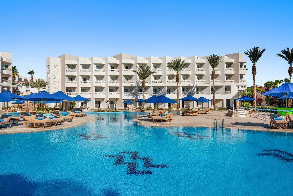 Pool, DoubleTree by Hilton Sharm El Sheikh - Sharm Bay, Red Sea Riviera
