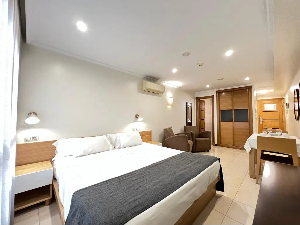 STUDIO CAPACITY 2 Room, Mediterraneo Real, Costa Del Sol