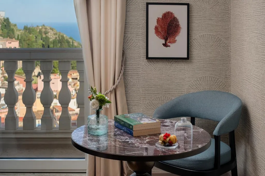 DOUBLE DELUXE WITH VIEWS Room, NH Collection Taormina, Taormina