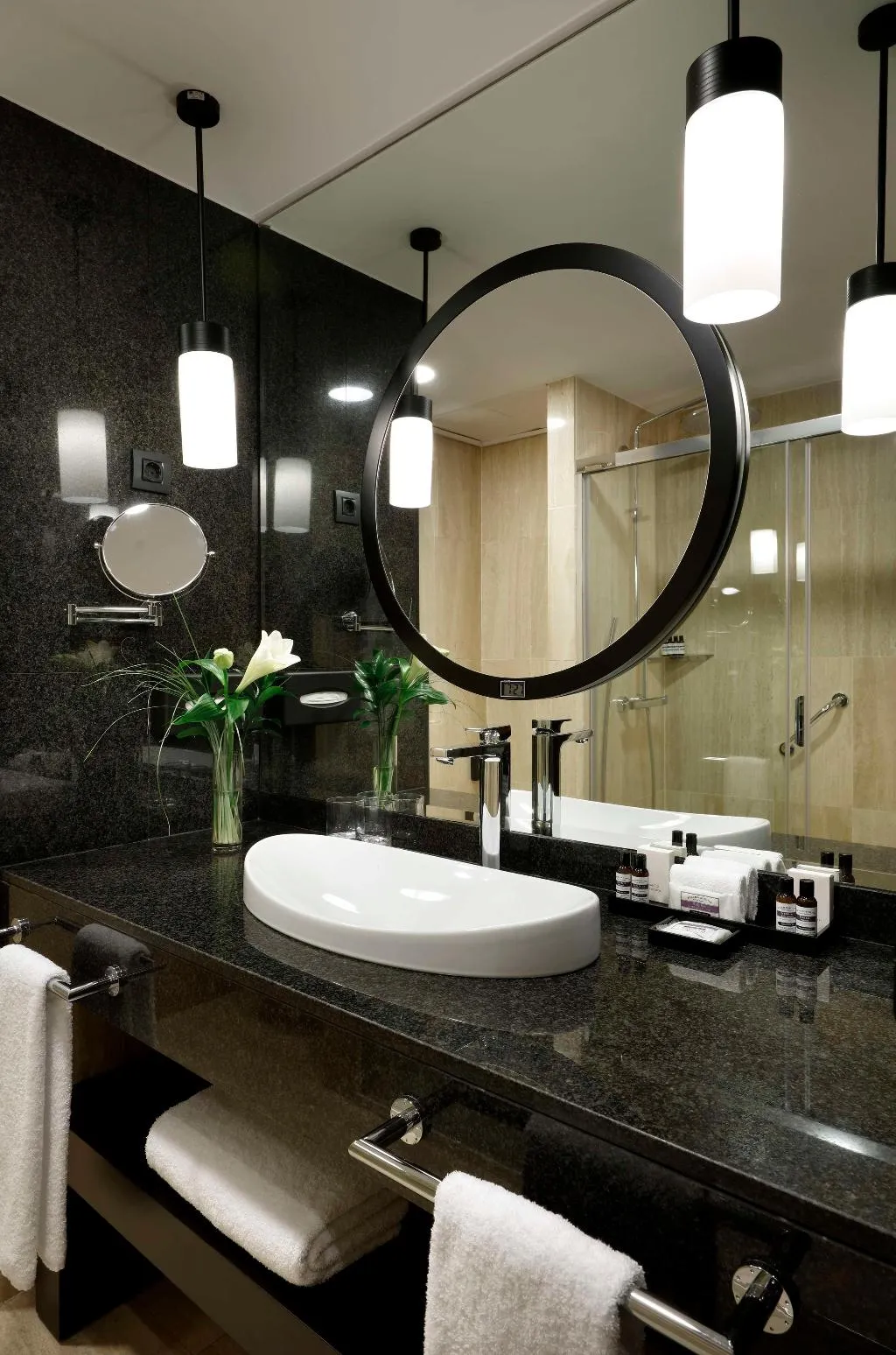DOUBLE PREMIUM KING BED Room, Hyatt Regency Hesperia Madrid, Madrid