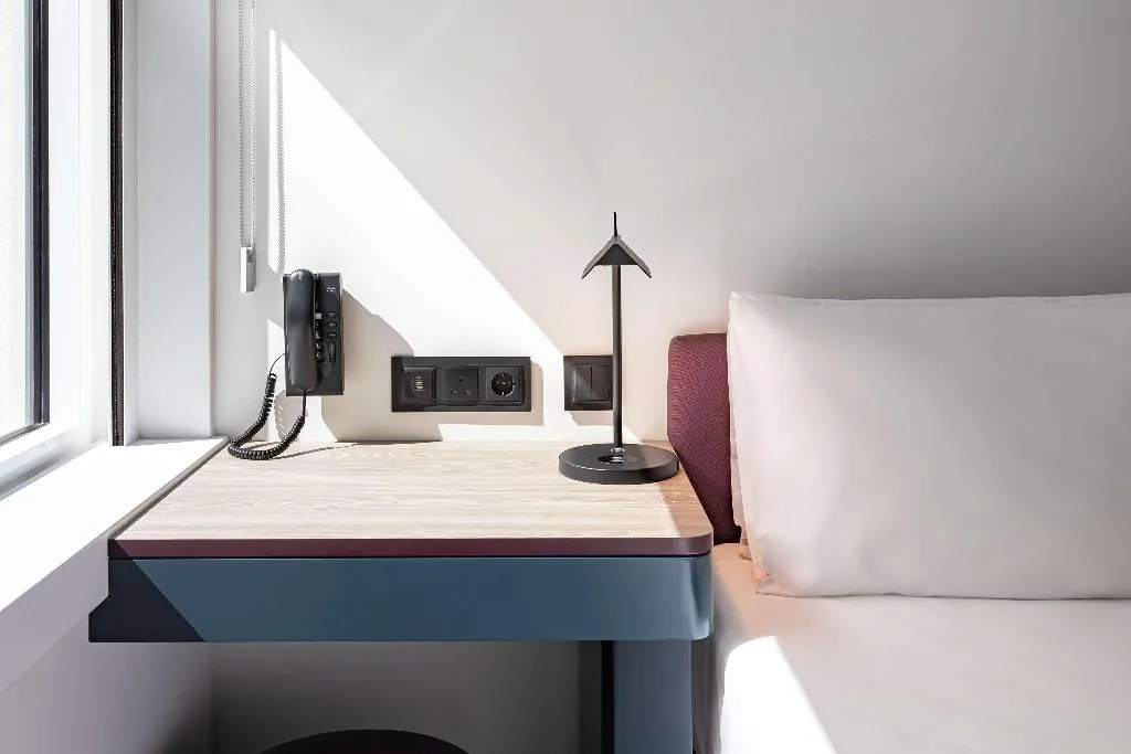 Room, Yotel Porto, Porto