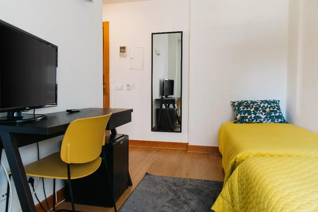 FAMILY ROOM STANDARD Room, America Diamonds, Lisbon