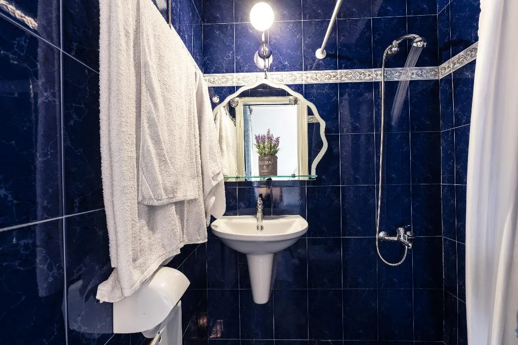 DOUBLE ECONOMY Room, Yianna Hotel, Kefallinia