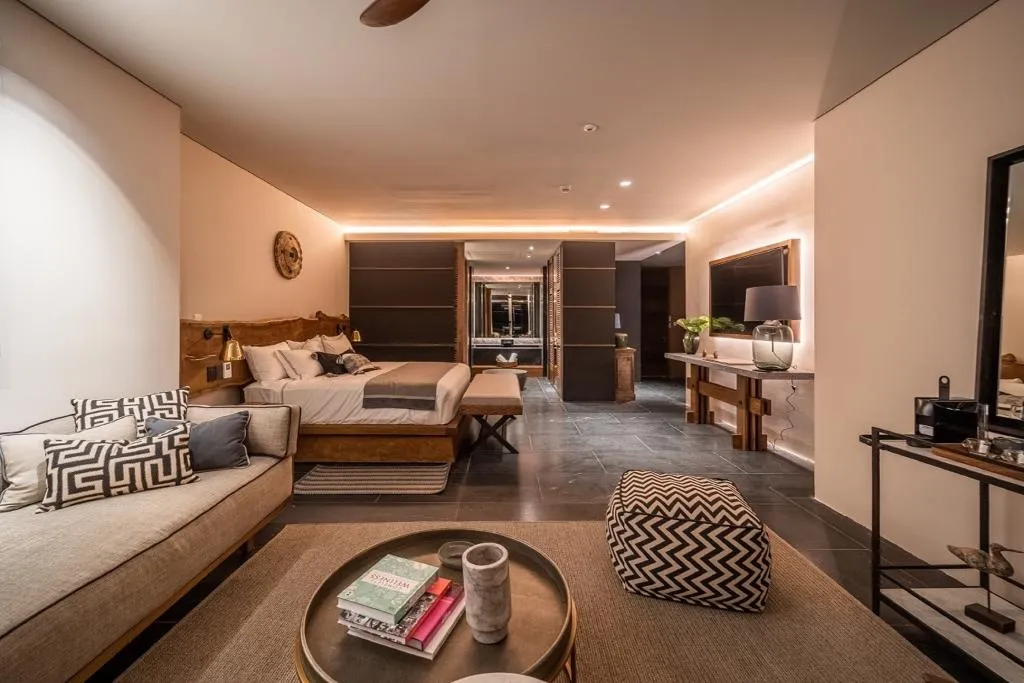 SUITE KING SIZE BED Room, Impression Moxché by Secrets, Cancun Area