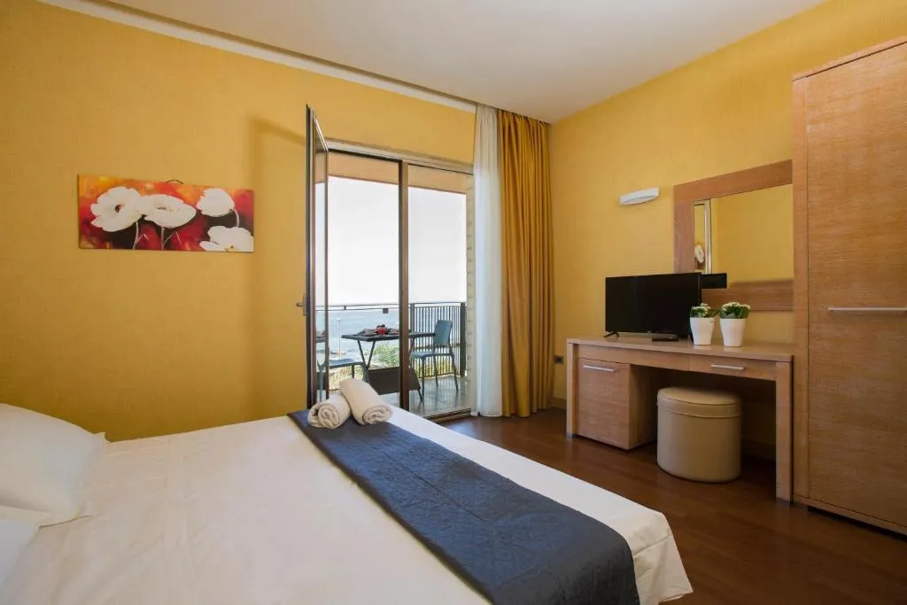 DOUBLE SUPERIOR SEA VIEW Room, Yachting Palace, Taormina