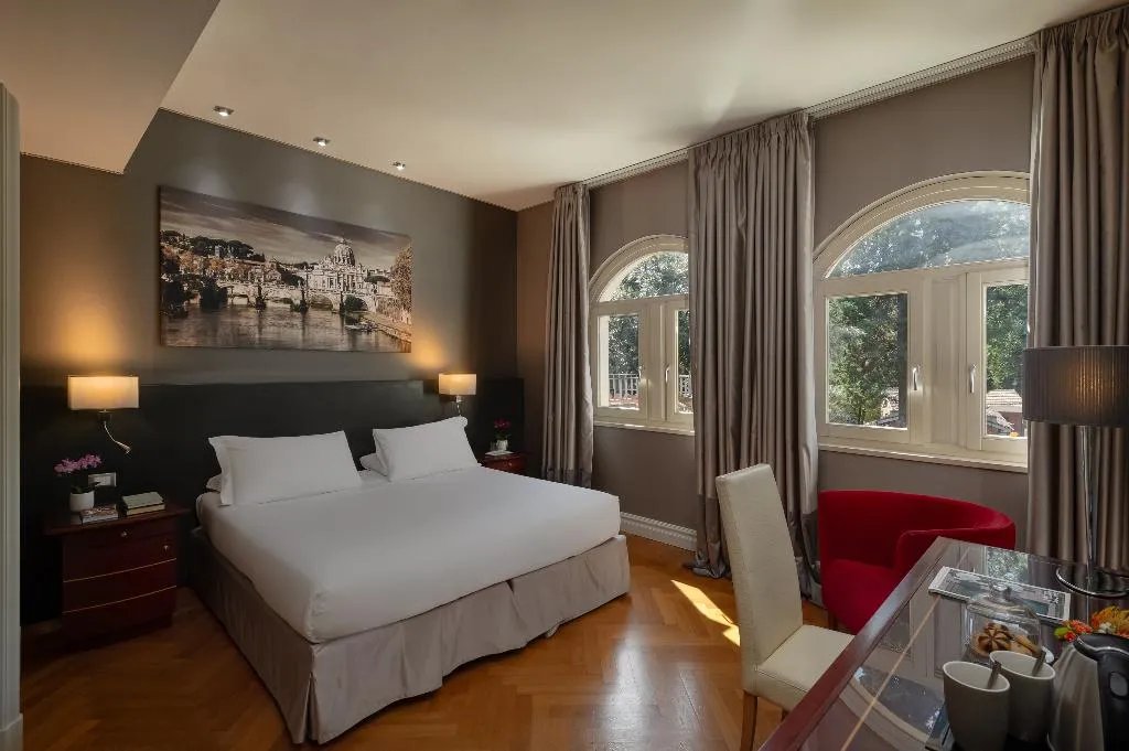 DOUBLE SUPERIOR Room, Hotel Principe Torlonia, Rome
