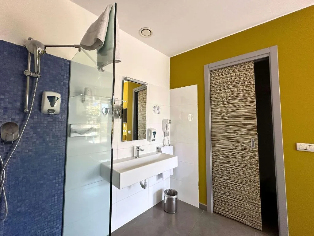 DOUBLE CLASSIC MOUNTAIN VIEW Room, Ibis Styles Catania Acireale, Catania