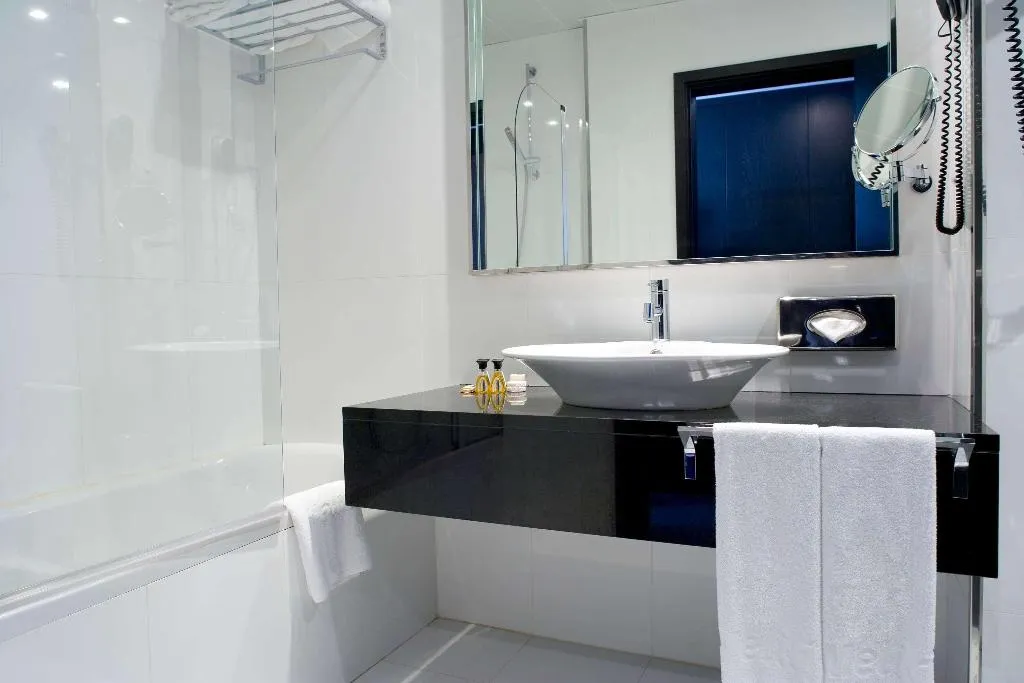 SINGLE STANDARD Room, Melia Ria, Algarve
