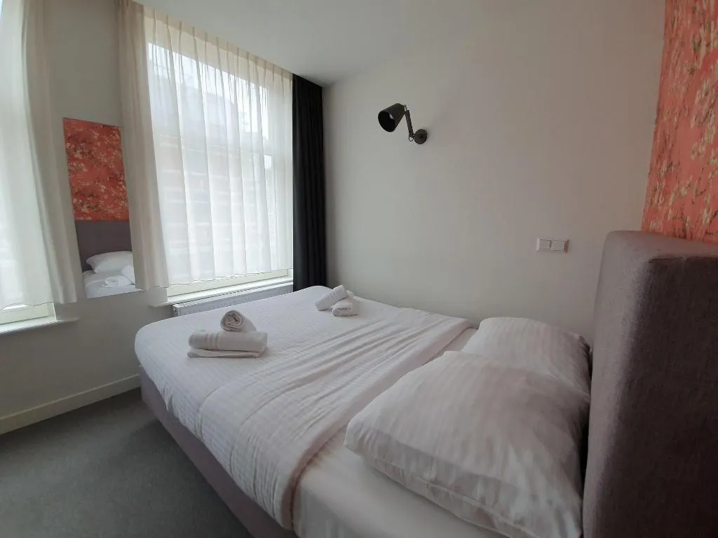Room, Hotel Heye 130, Amsterdam
