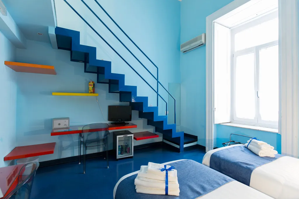 TRIPLE STANDARD Room, Correra 241, Naples