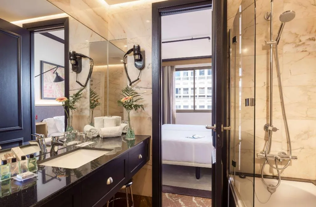 Room, H10 Tribeca, Madrid