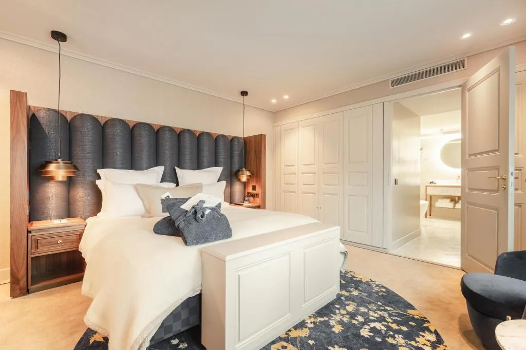 Room GRAND Room, 717 Hotel, Amsterdam