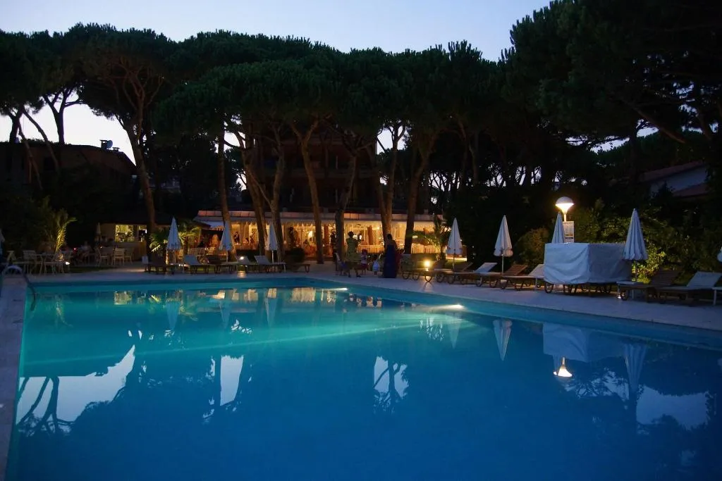 Pool, Maracaibo, Venice